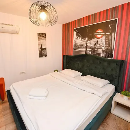 Ideal Old Centre Apartment